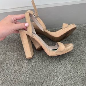 Steve Madden suede nude heels